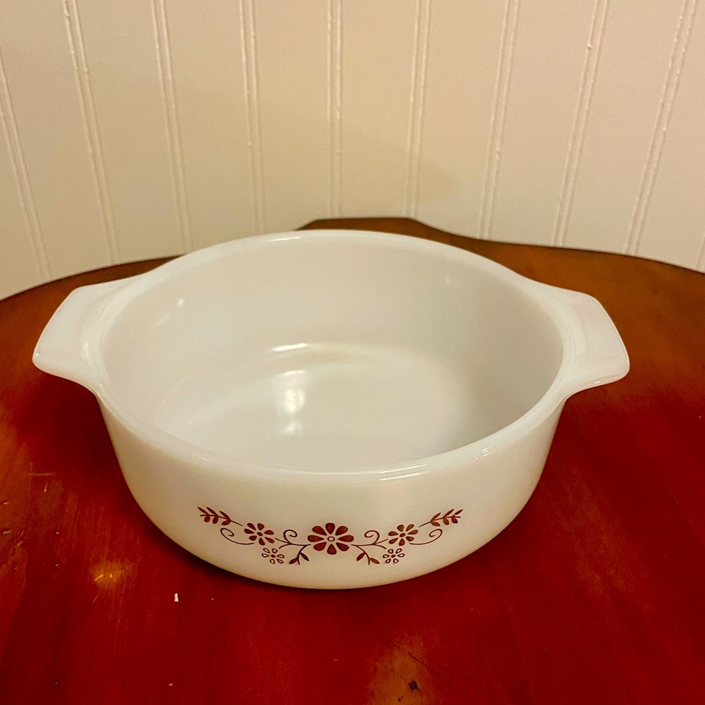 Dynaware Pyr-O-Rey Vintage Round Casserole Dish‎ Brown Daisy Flower